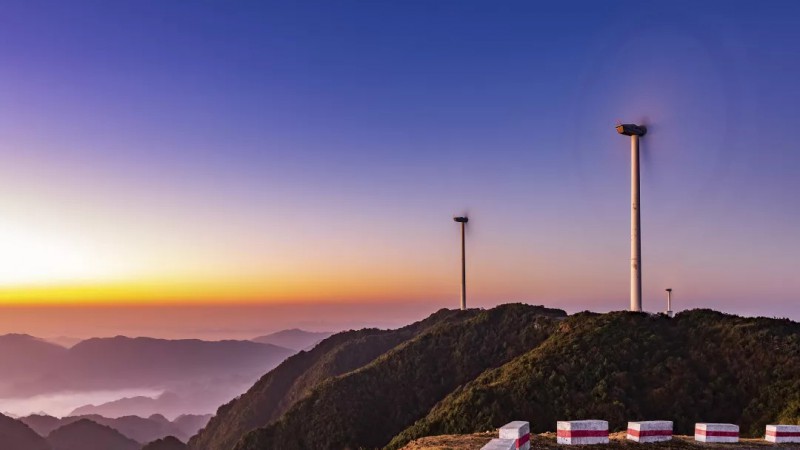 舞動(dòng)晨曦、東方 電氣風(fēng)電有限公司、黃 斌